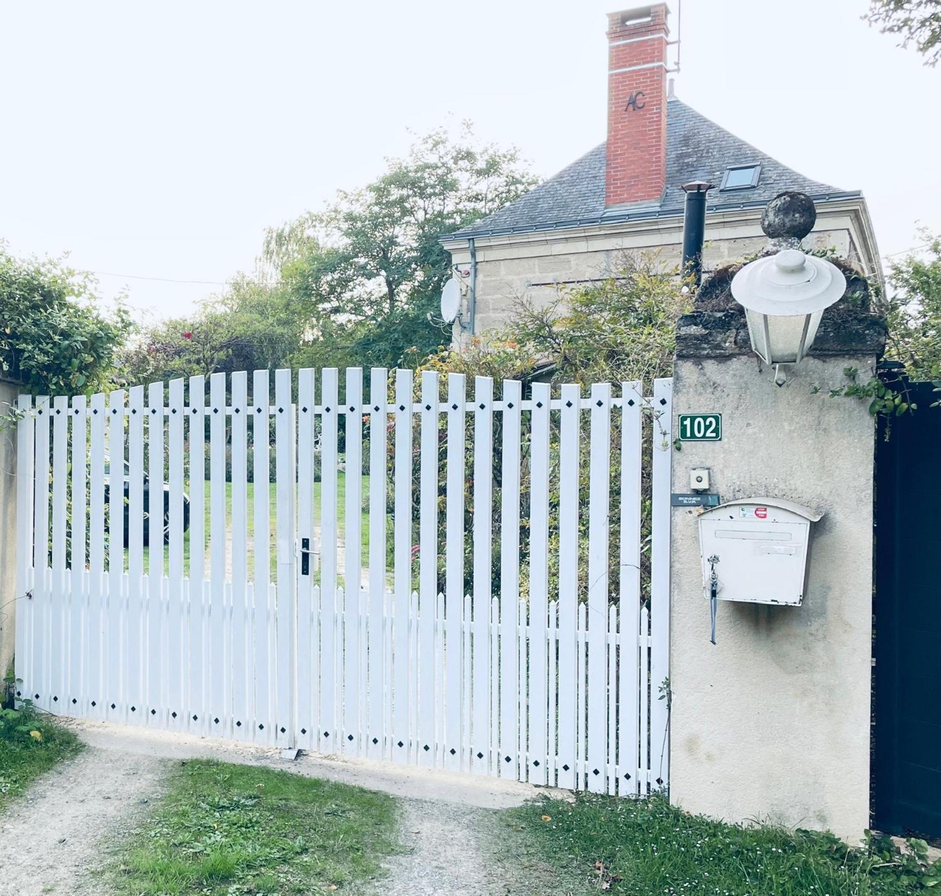 Chambre De Charme Dans Un Jardin De 1500M2 Nueil-sur-Layon Zewnętrze zdjęcie