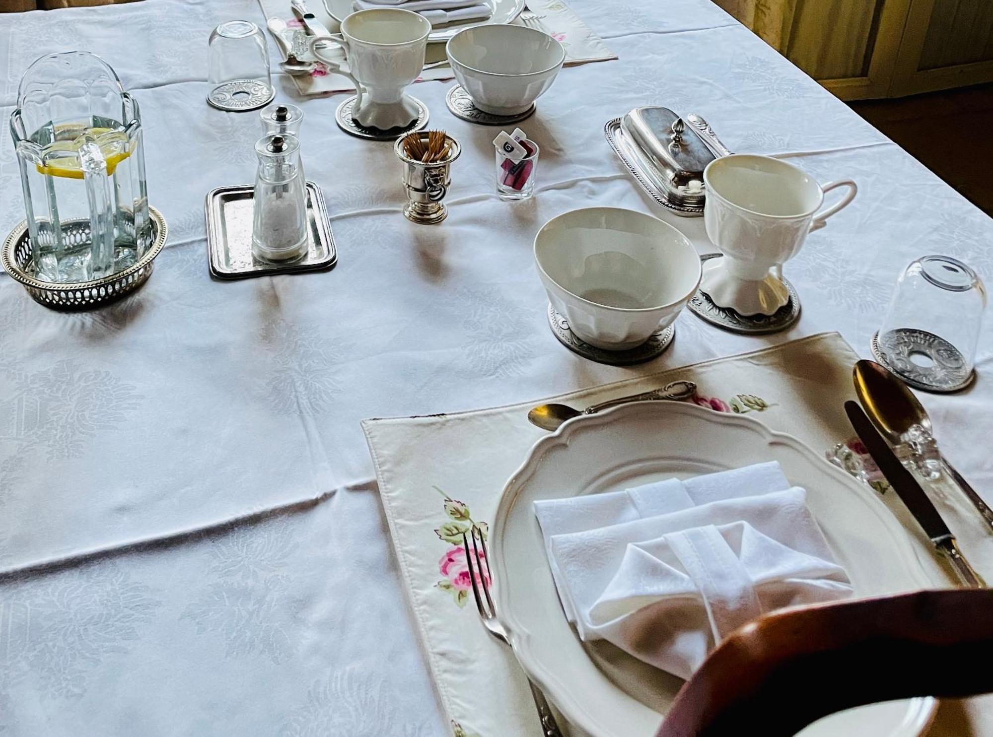 Chambre De Charme Dans Un Jardin De 1500M2 Nueil-sur-Layon Zewnętrze zdjęcie