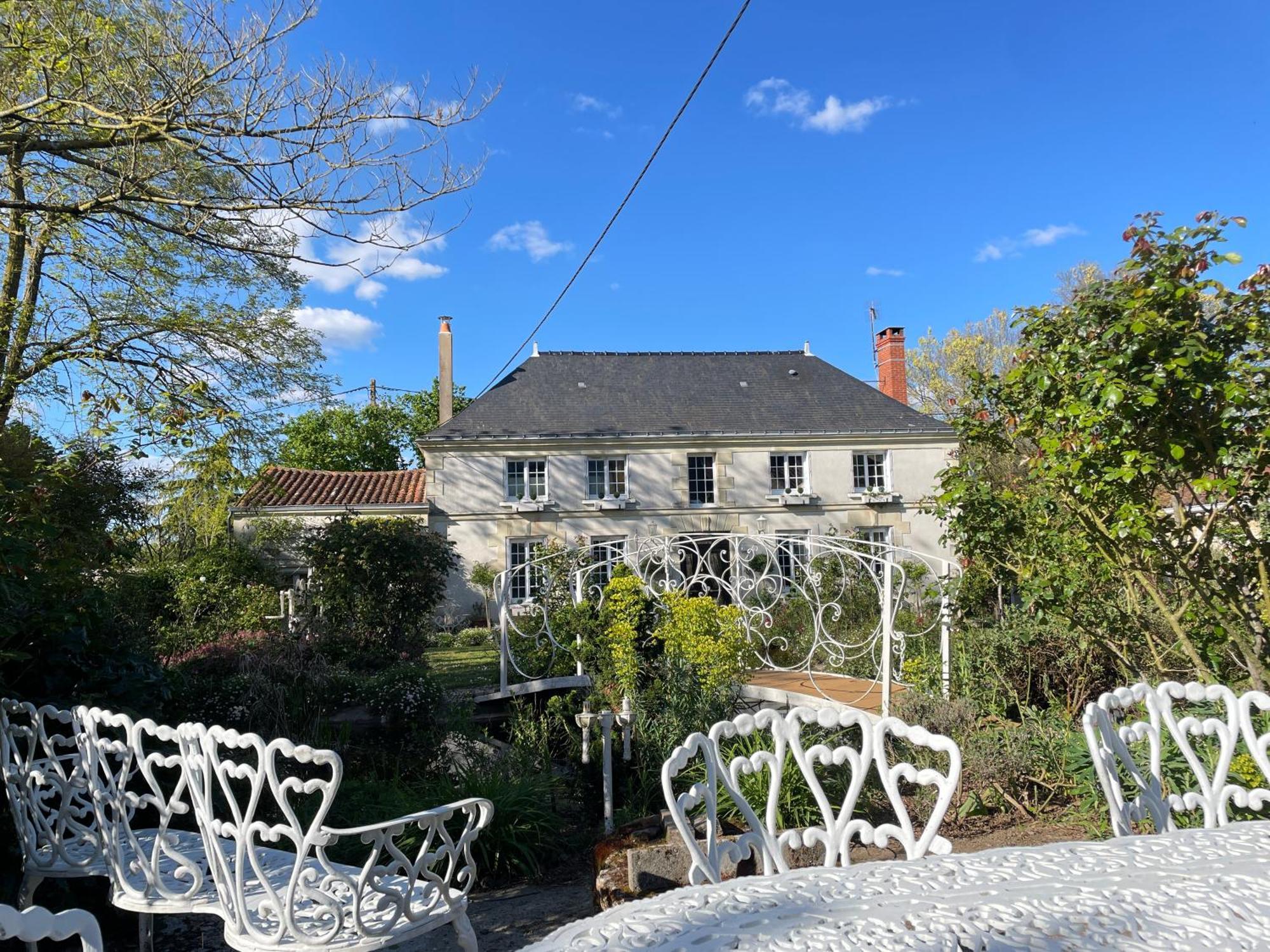 Chambre De Charme Dans Un Jardin De 1500M2 Nueil-sur-Layon Zewnętrze zdjęcie